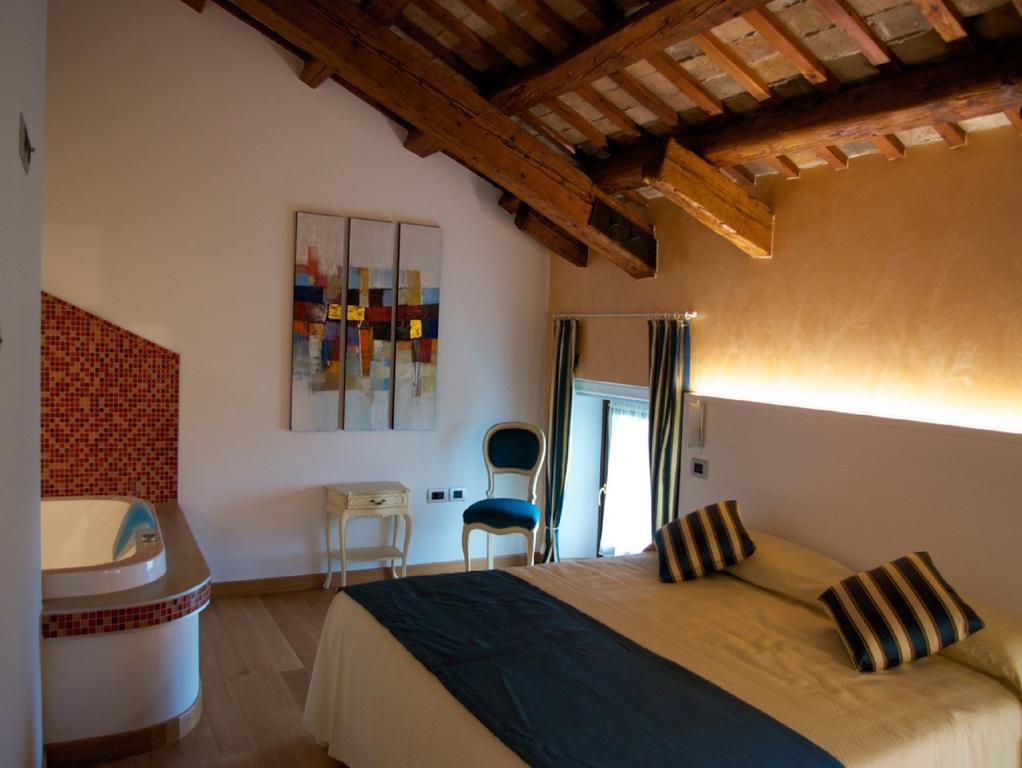 Villa Butussi - L'Ospitalita Del Vino Corno di Rosazzo Pokoj fotografie